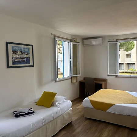 Hotel Bellevue Saint-Florent  Exterior photo