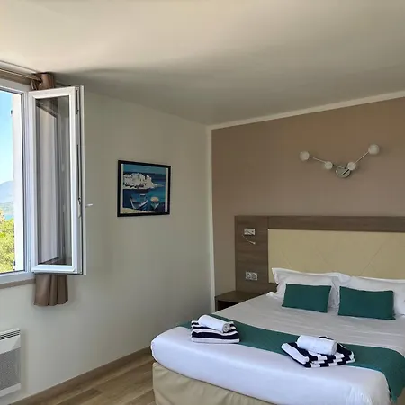 Hotel Bellevue Saint-Florent  Exterior photo