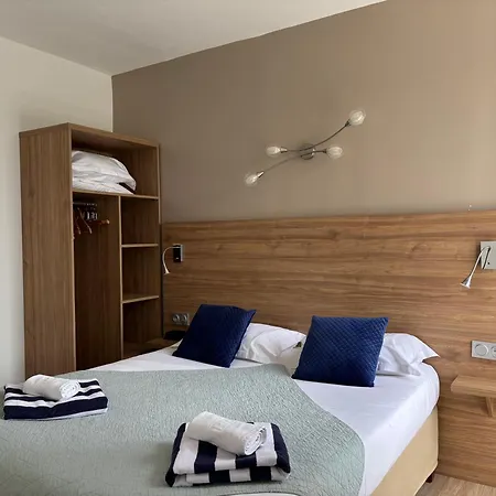 Hotel Bellevue Saint-Florent  Room photo